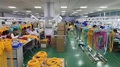 Shenzhen Chuanglixun Optoelectronic Equipment Co., Ltd. কারখানা উত্পাদন লাইন