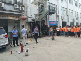 Shenzhen Chuanglixun Optoelectronic Equipment Co., Ltd. কারখানা উত্পাদন লাইন